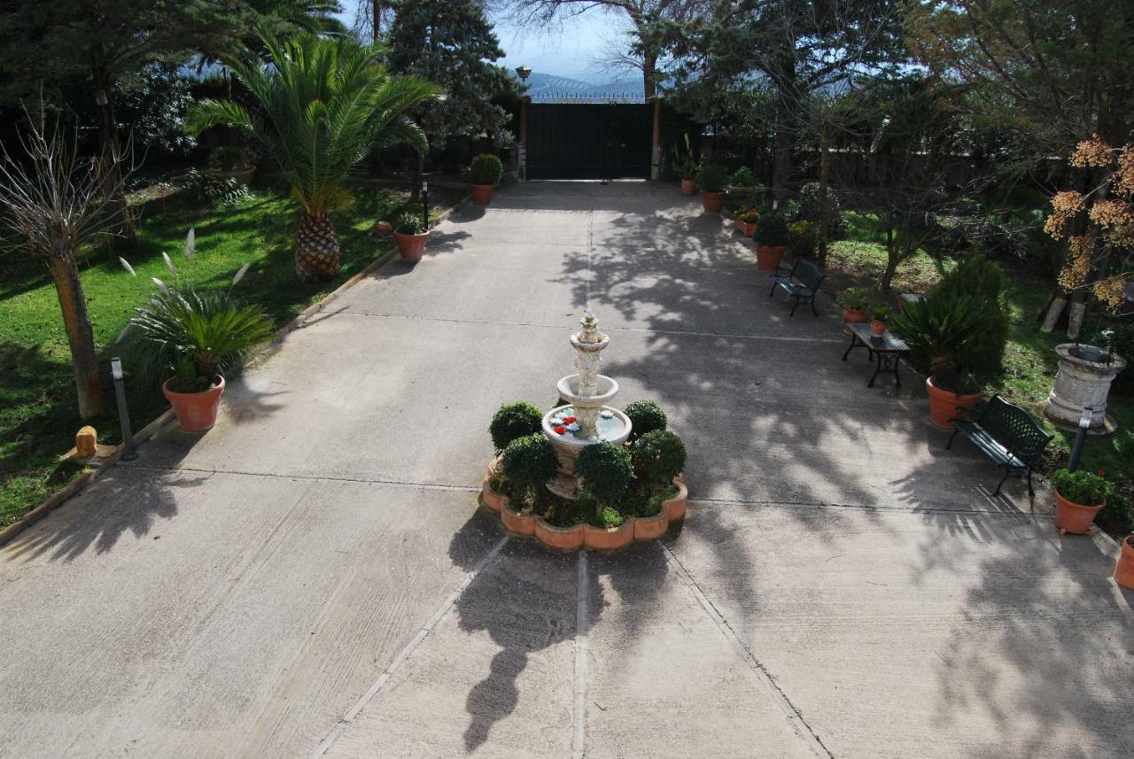 Vivienda Turistica Rural Mari Carmen Villa Baeza Ngoại thất bức ảnh